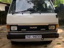 Toyota LH61 1984 Van
