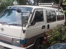 Toyota Lh61 1998 Van
