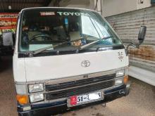 Toyota LH61V 1987 Van