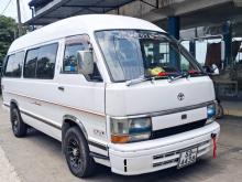 Toyota Lh71 1987 Van