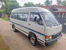 Toyota LH71B 1992 Van