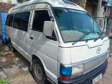 Toyota LH71D 1986 Van