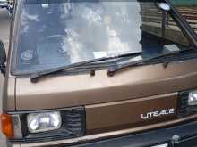 https://riyasewana.com/uploads/toyota-light-ace-1988-520102612511.jpg