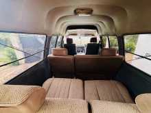 https://riyasewana.com/uploads/toyota-light-ace-1993-2022440812754.jpg
