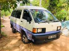 Toyota LiteAce 1985 Van