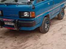 Toyota LiteAce 1987 Van