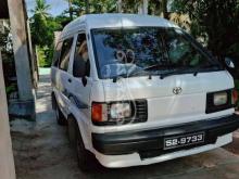 Toyota LiteAce 1987 Van