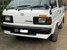 Toyota LiteAce 1988 Van