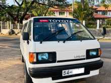 Toyota LiteAce 1990 Van