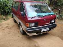 Toyota LiteAce 1990 Van