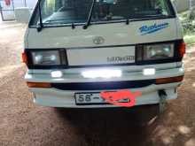 Toyota LiteAce 1992 Van