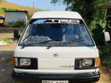 Toyota LiteAce 1988 Van