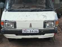 Toyota LiteAce 1985 Van