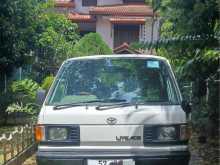 Toyota LiteAce 1990 Van