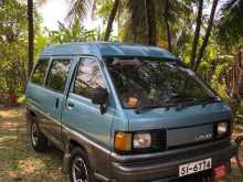 Toyota Liteace 2000 Van