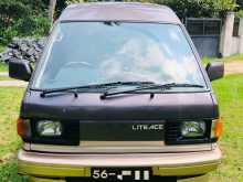 Toyota LiteAce 1989 Van