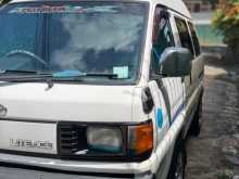 Toyota LiteAce 1990 Van