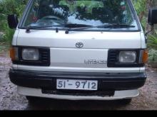 Toyota LiteAce 1987 Van