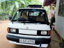 Toyota LiteAce 1987 Van