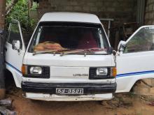 Toyota LiteAce 1987 Van