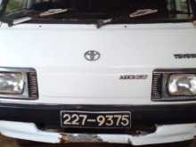 Toyota LiteAce 1987 Van