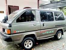 Toyota Liteace 1987 Van