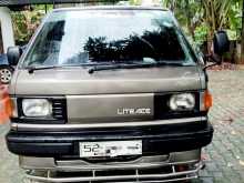 Toyota Liteace 1987 Van