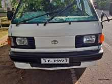 Toyota LiteAce 1987 Van