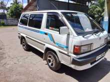 Toyota LiteAce 1990 Van