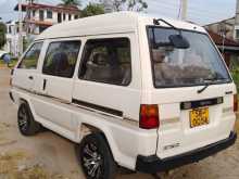 Toyota LiteAce 1990 Van
