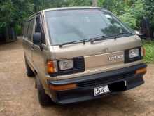 Toyota LiteAce 1990 Van