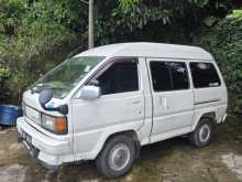 Toyota LiteAce 1991 Van