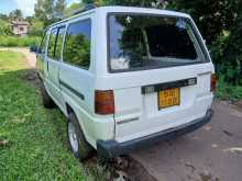 https://riyasewana.com/uploads/toyota-liteace-20035334832.jpg