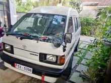 Toyota LiteAce 1988 Van