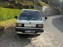 Toyota LiteAce 1987 Van