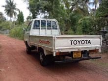 https://riyasewana.com/uploads/toyota-liteace-231635176796.jpg