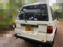 Toyota LiteAce 1989 Van