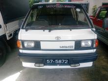 Toyota LiteAce 1990 Van
