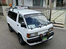 Toyota Liteace 1986 Van