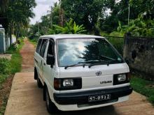 Toyota LiteAce 1990 Van
