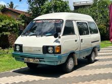 Toyota LiteAce 1989 Van