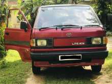 Toyota LITEACE 1998 Van