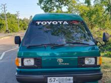 Toyota LiteAce 1990 Van