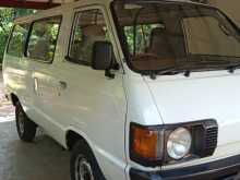 Toyota Liteace 1985 Van