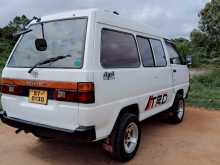 https://riyasewana.com/uploads/toyota-liteace-cm41-1992-2912142912514.jpg