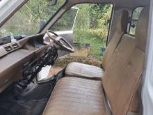 https://riyasewana.com/uploads/toyota-littas-25753566335.jpg