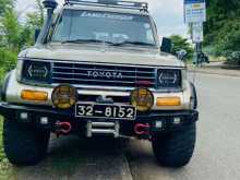 Toyota Land Cruiser Box Prado 1991 SUV