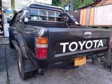 https://riyasewana.com/uploads/toyota-ln-107-hilux-1995-289022112243.jpg