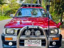 Toyota Hilux LN 107SSR X 1997 Pickup