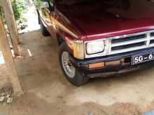 Toyota LN 56 1987 Crew Cab